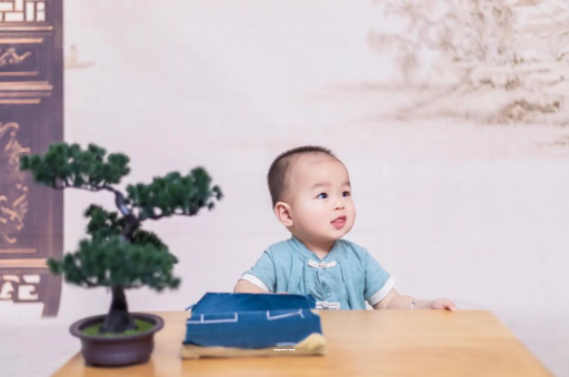 上杭宝宝多大戒奶最好